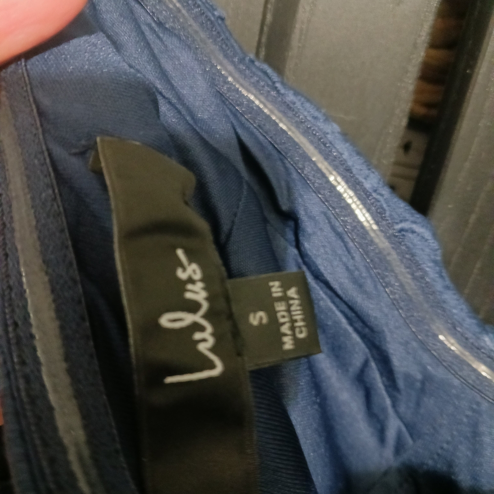 Lulu's Strapless Navy Lace Dress - Picture 10 of 10